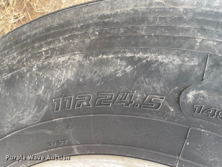 image for item DJ5084 2007 Mack CHN613  dump truck