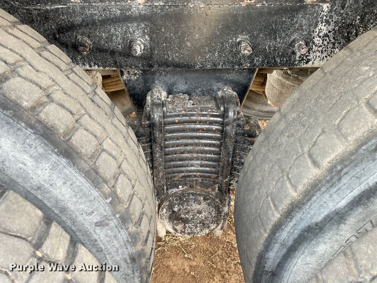 image for item DJ5084 2007 Mack CHN613  dump truck