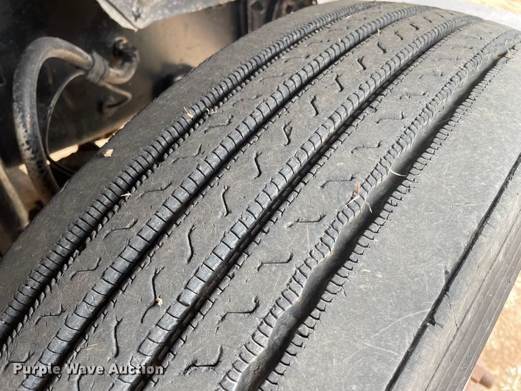 image for item DJ5084 2007 Mack CHN613  dump truck