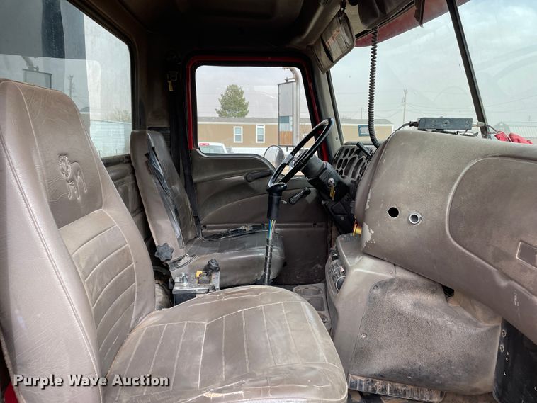 image for item DJ5085 2006 Mack CHN613  dump truck