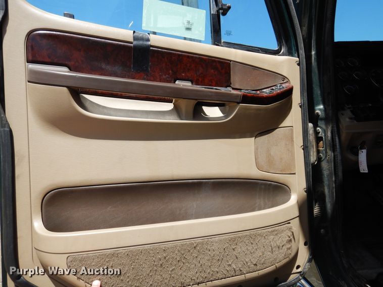 image for item DK0345 2004 Freightliner Coronado  semi truck