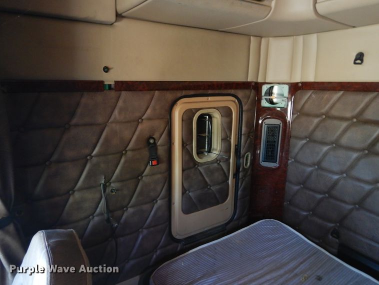 image for item DK0345 2004 Freightliner Coronado  semi truck