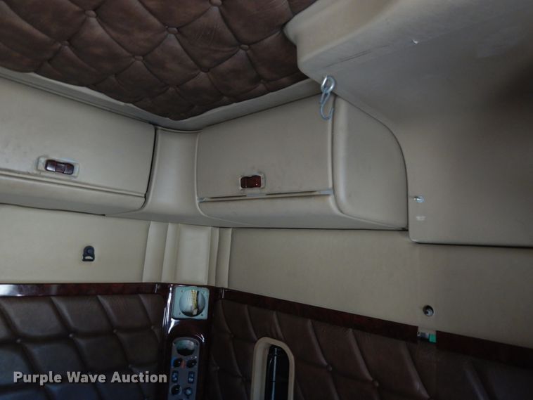 image for item DK0345 2004 Freightliner Coronado  semi truck