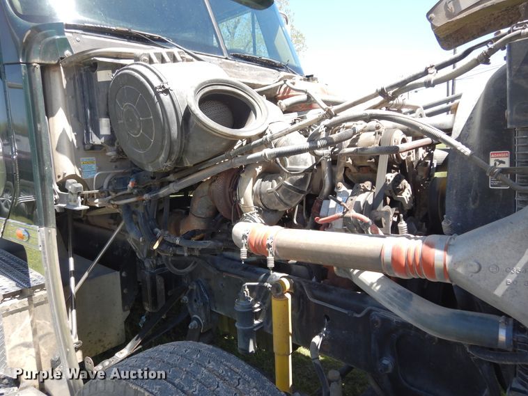 image for item DK0345 2004 Freightliner Coronado  semi truck