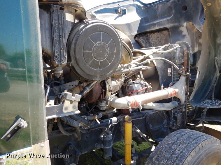 image for item DK0345 2004 Freightliner Coronado  semi truck