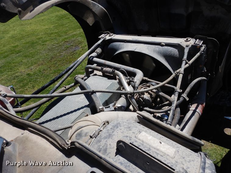 image for item DK0345 2004 Freightliner Coronado  semi truck