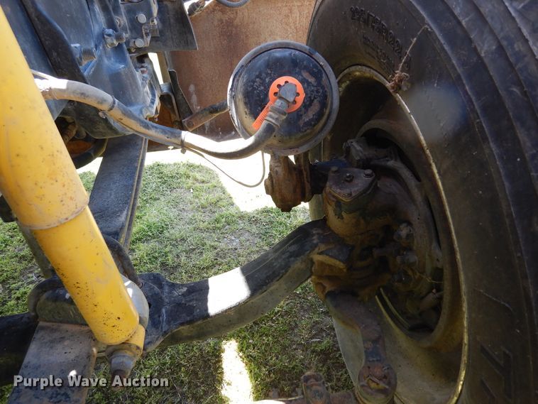 image for item DK0345 2004 Freightliner Coronado  semi truck