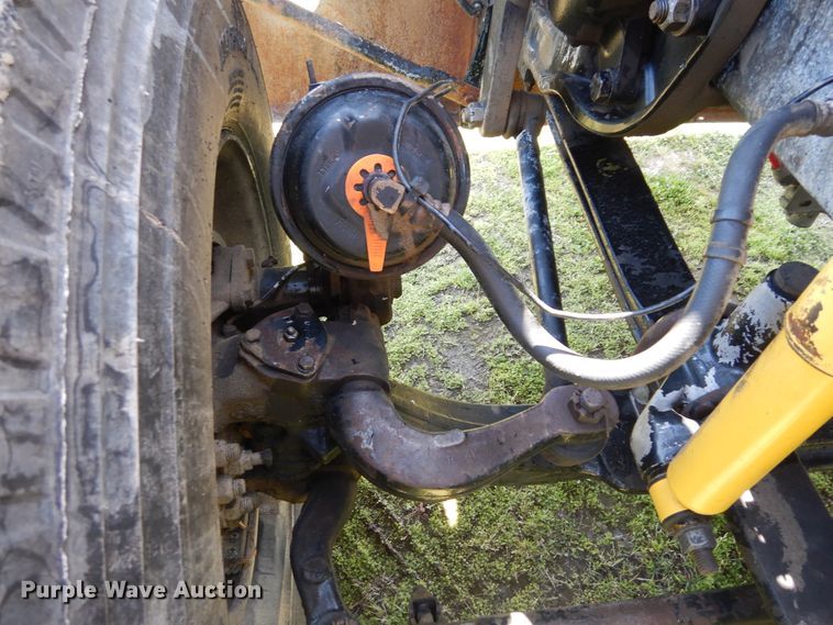 image for item DK0345 2004 Freightliner Coronado  semi truck