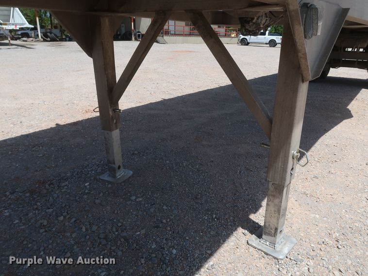 image for item DK3486 2014 Travis Body S/97  end dump trailer