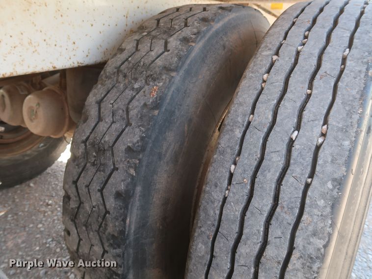 image for item DK3488 2014 Armor Lite SBD-40AR  bottom dump trailer