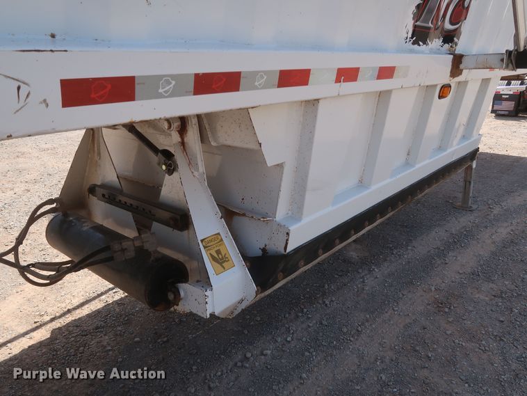 image for item DK3489 2015 Armor Lite SBD-40  bottom dump trailer