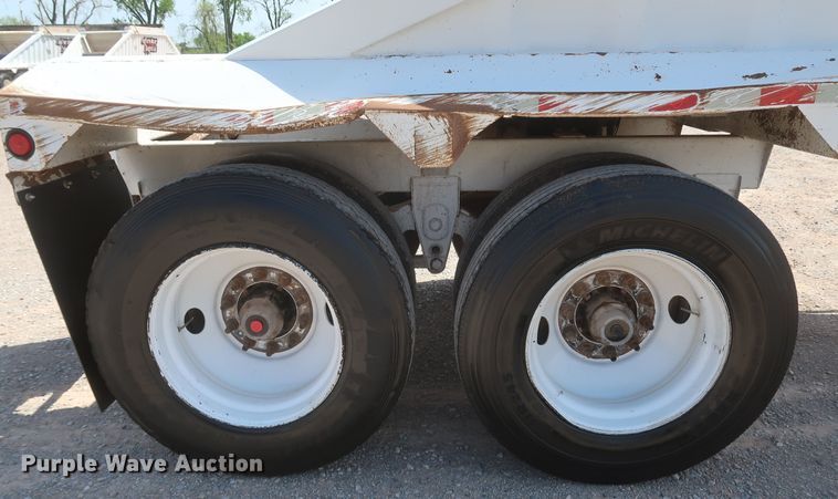 image for item DK3489 2015 Armor Lite SBD-40  bottom dump trailer