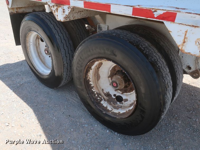 image for item DK3493 2015 Armor Lite SBD-40  bottom dump trailer