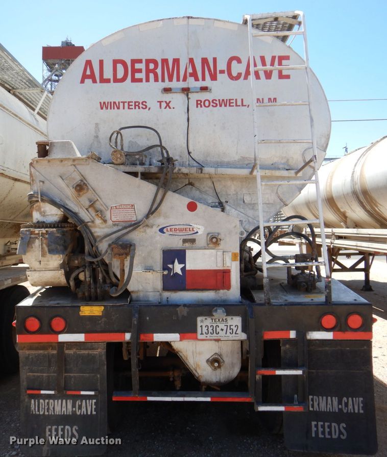 image for item DK8251 Ledwell  feed delivery trailer