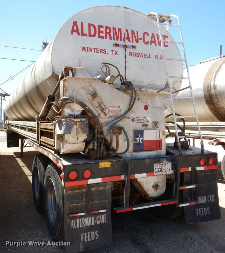 image for item DK8251 Ledwell  feed delivery trailer