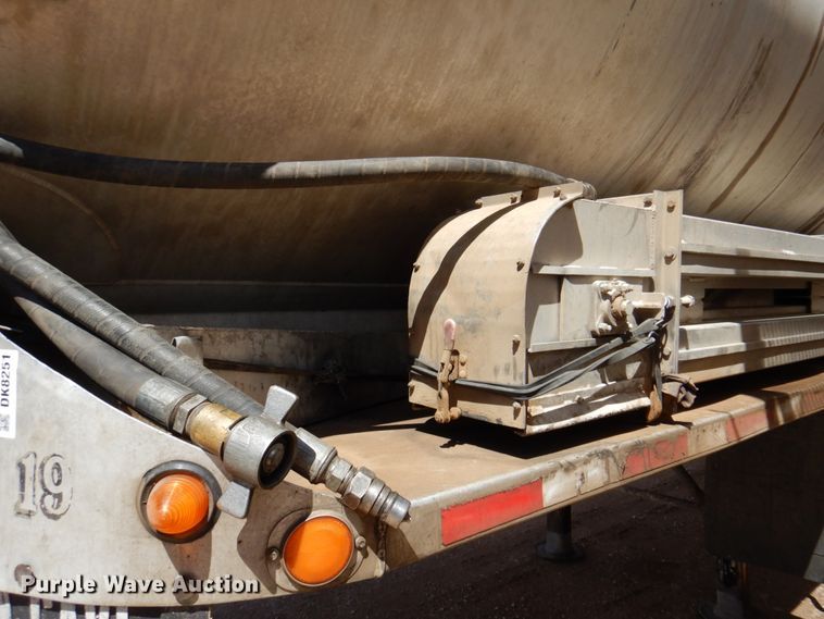 image for item DK8251 Ledwell  feed delivery trailer