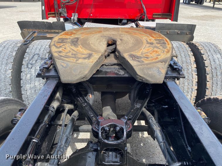 image for item DM4083 2006 Kenworth T600  semi truck