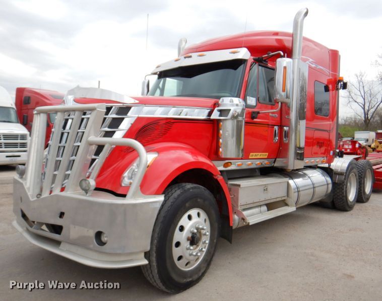 image for item DM6127 2011 International Lonestar  semi truck