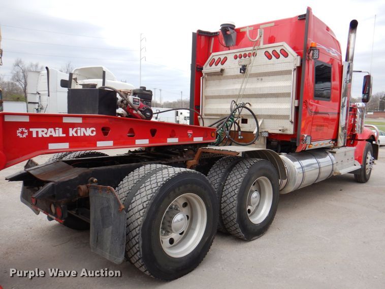 image for item DM6127 2011 International Lonestar  semi truck