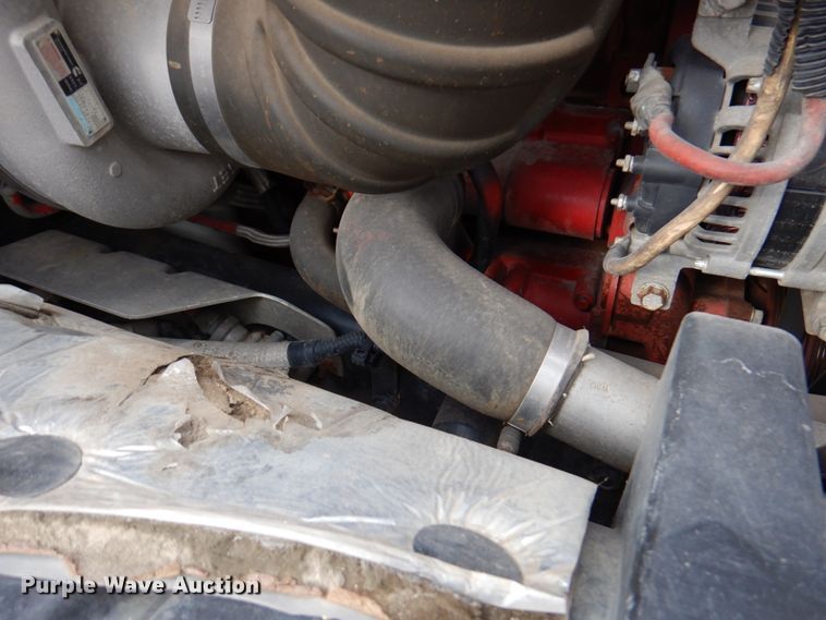 image for item DM6127 2011 International Lonestar  semi truck