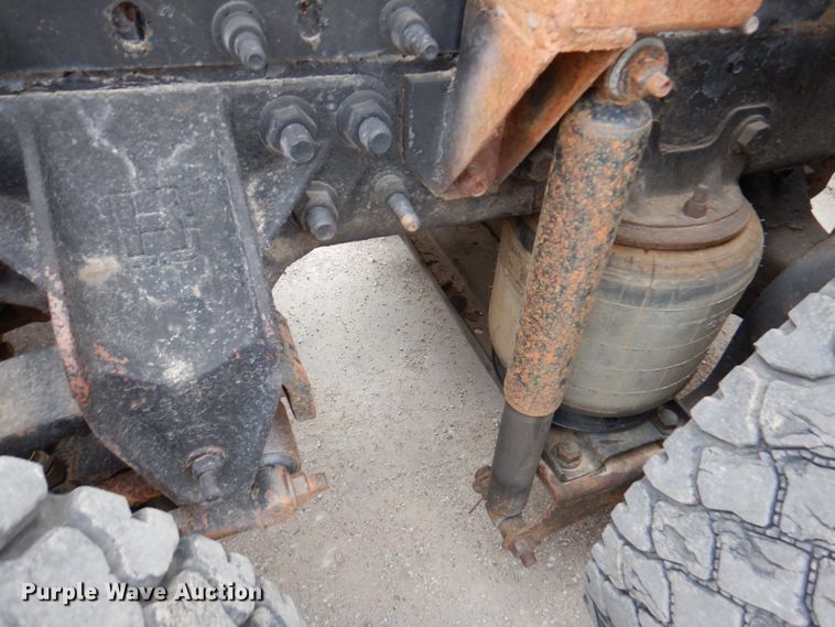 image for item DM6127 2011 International Lonestar  semi truck