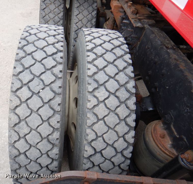 image for item DM6127 2011 International Lonestar  semi truck