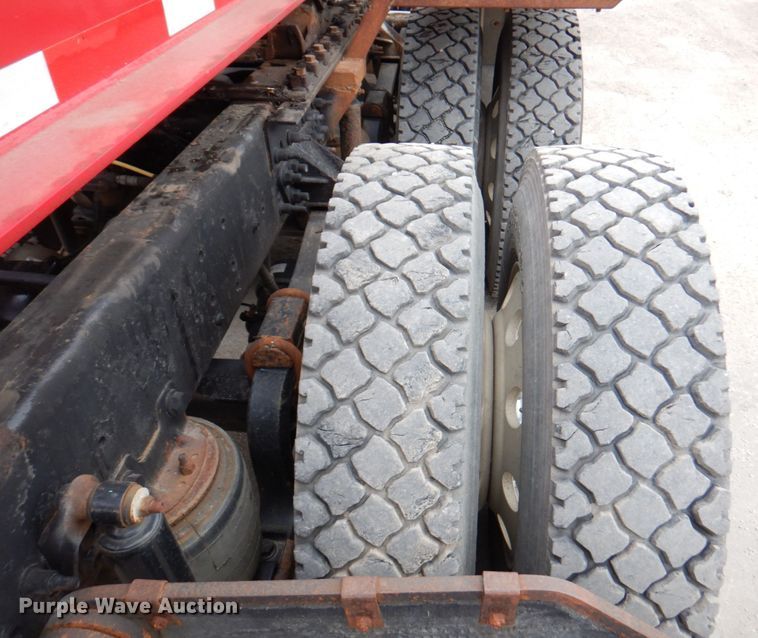 image for item DM6127 2011 International Lonestar  semi truck