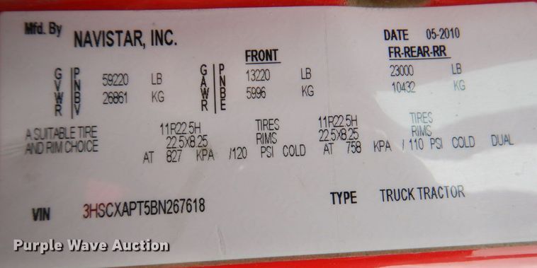 image for item DM6127 2011 International Lonestar  semi truck