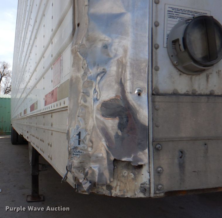 image for item DM6131 2003 Utility  refrigerated van trailer