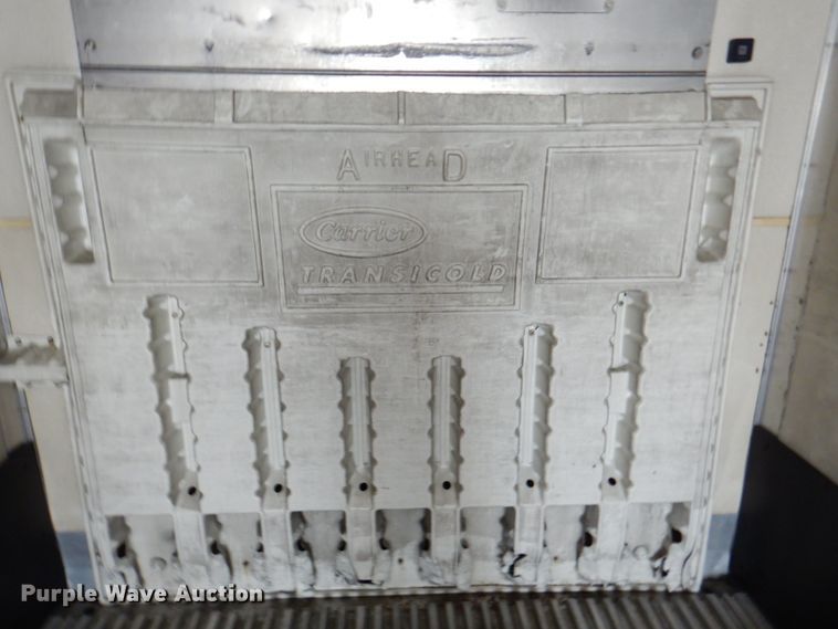 image for item DM6131 2003 Utility  refrigerated van trailer