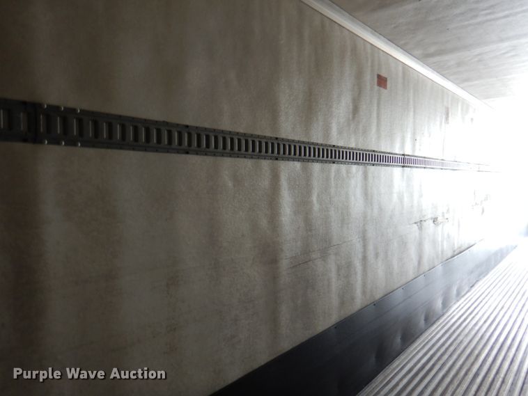 image for item DM6131 2003 Utility  refrigerated van trailer