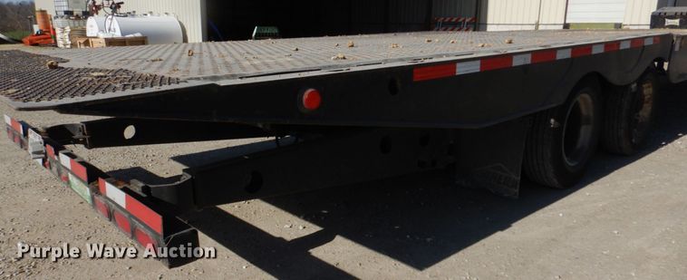 image for item DM7273 2008 Landoll 930C  drop deck equipment trailer