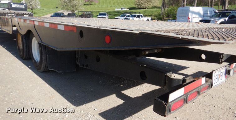 image for item DM7273 2008 Landoll 930C  drop deck equipment trailer