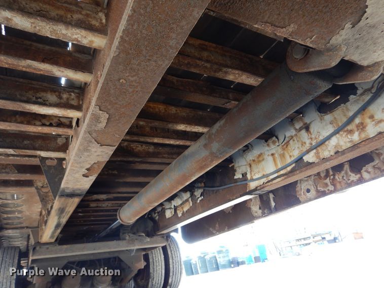 image for item DM7273 2008 Landoll 930C  drop deck equipment trailer