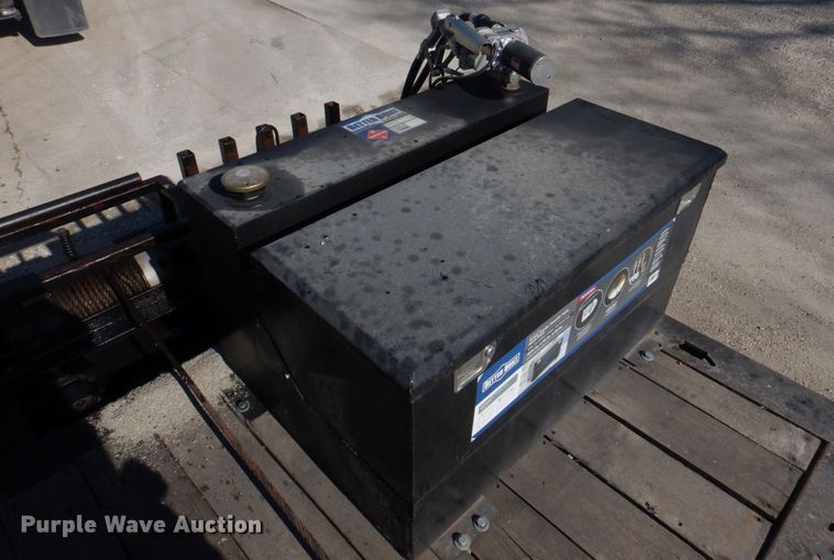 image for item DM7273 2008 Landoll 930C  drop deck equipment trailer