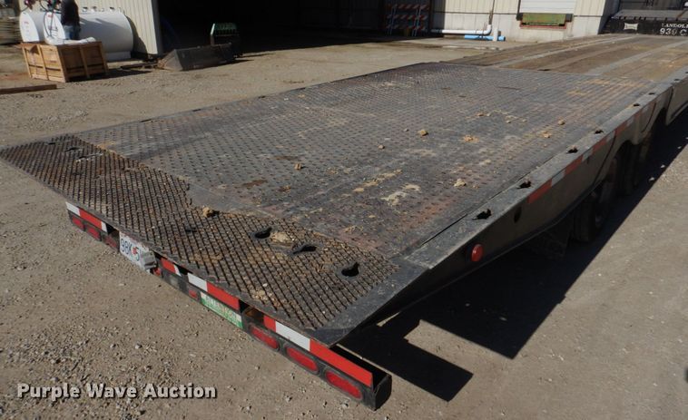 image for item DM7273 2008 Landoll 930C  drop deck equipment trailer