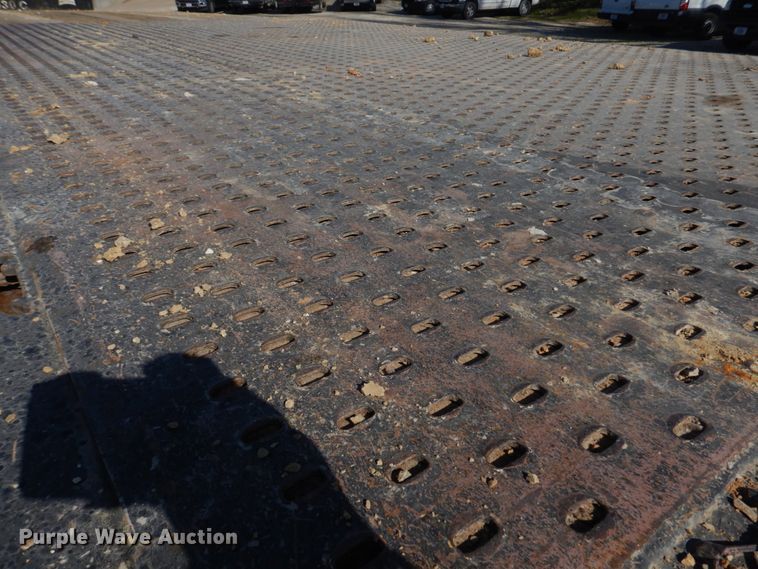 image for item DM7273 2008 Landoll 930C  drop deck equipment trailer