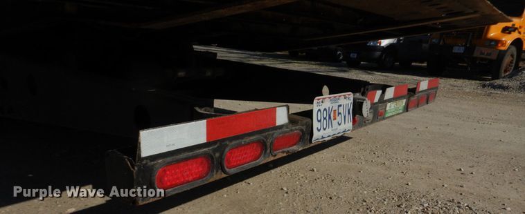 image for item DM7273 2008 Landoll 930C  drop deck equipment trailer