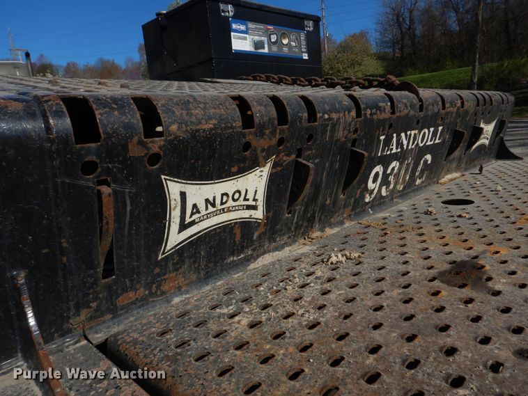 image for item DM7273 2008 Landoll 930C  drop deck equipment trailer