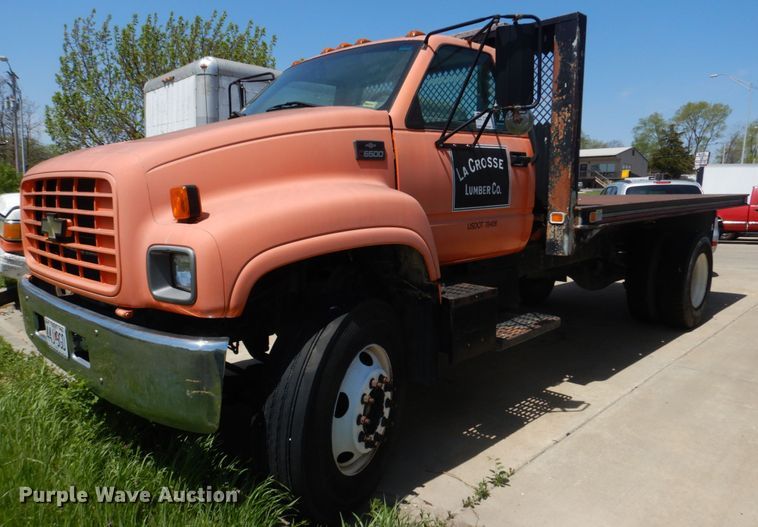 image for item DM7312 1998 Chevrolet C6500  flatbed truck
