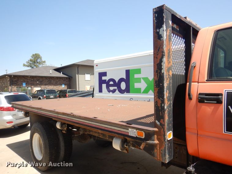 image for item DM7312 1998 Chevrolet C6500  flatbed truck