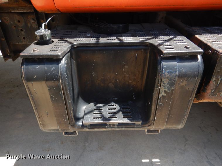 image for item DM7312 1998 Chevrolet C6500  flatbed truck