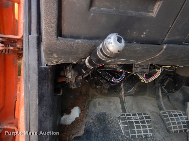 image for item DM7312 1998 Chevrolet C6500  flatbed truck