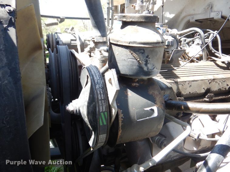 image for item DM7312 1998 Chevrolet C6500  flatbed truck