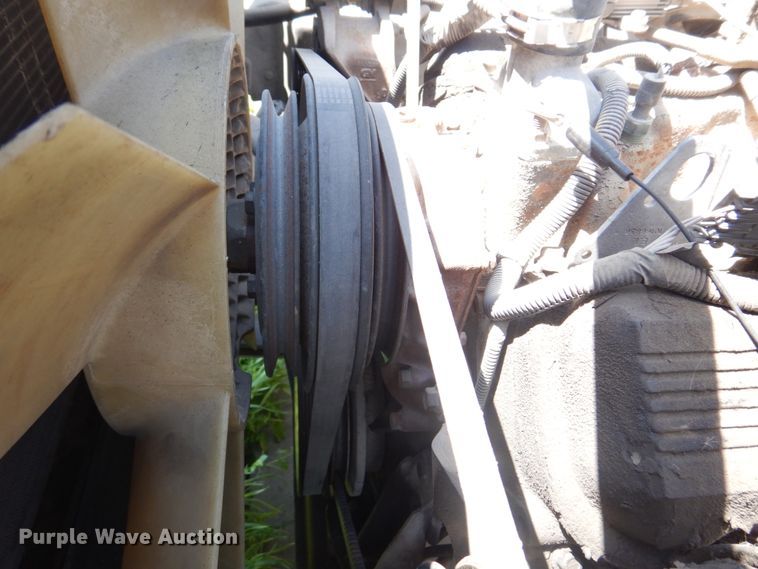 image for item DM7312 1998 Chevrolet C6500  flatbed truck