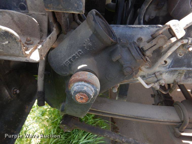 image for item DM7312 1998 Chevrolet C6500  flatbed truck