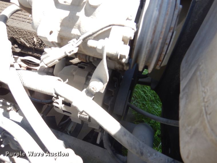 image for item DM7312 1998 Chevrolet C6500  flatbed truck