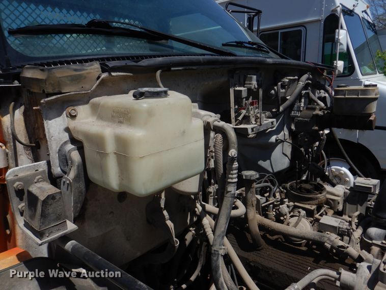 image for item DM7312 1998 Chevrolet C6500  flatbed truck