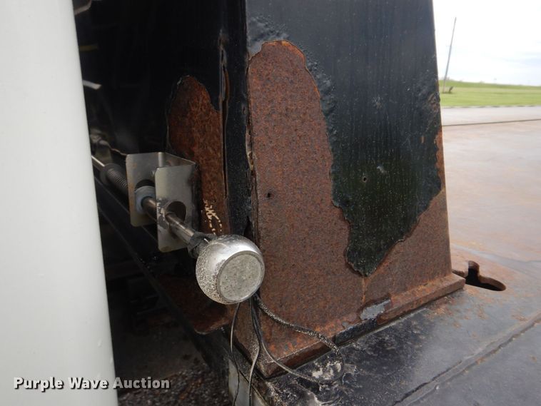 image for item DM7314 2007 International 4300  rollback truck