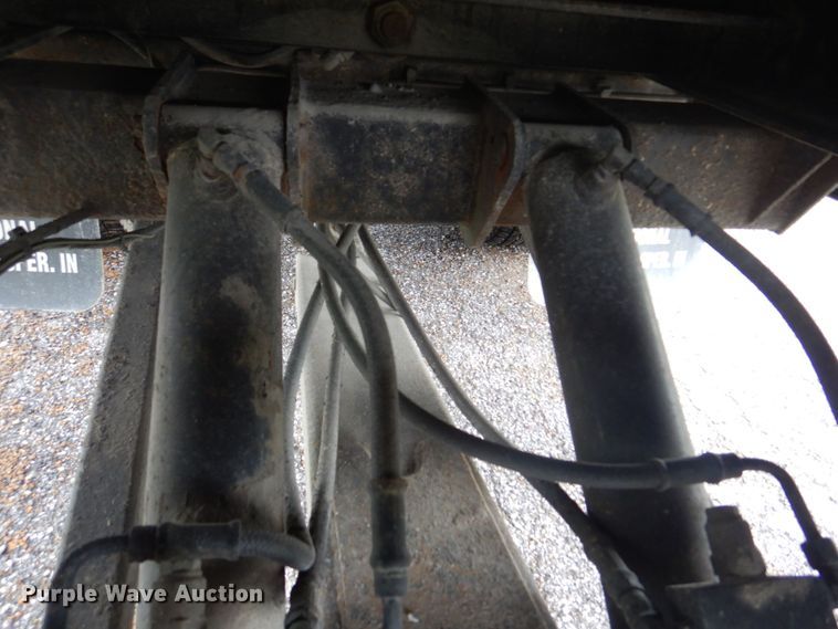 image for item DM7314 2007 International 4300  rollback truck